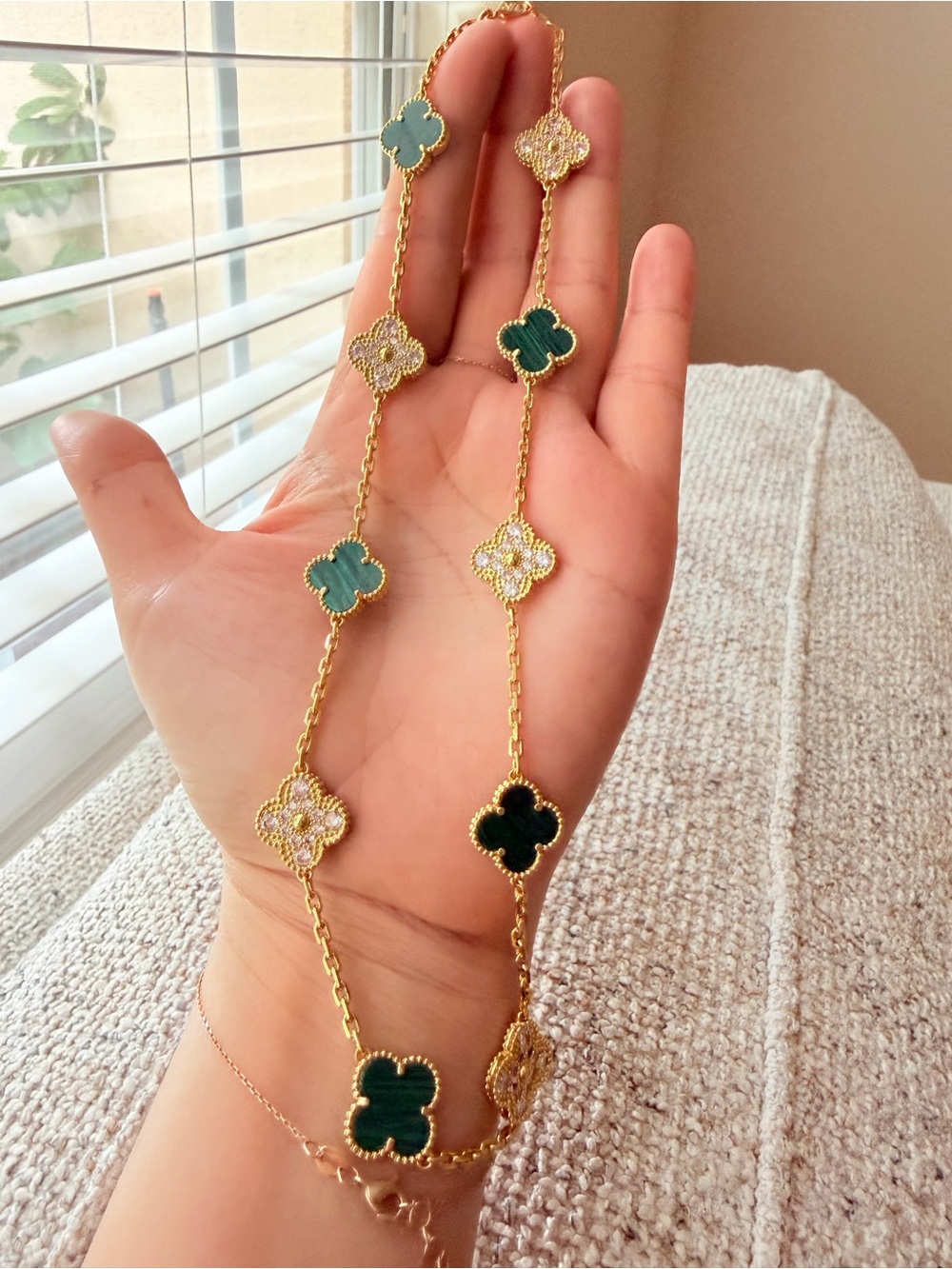Green Gold-Tone Clover Necklace Luxury Jewelry - Picture 2 of 6
